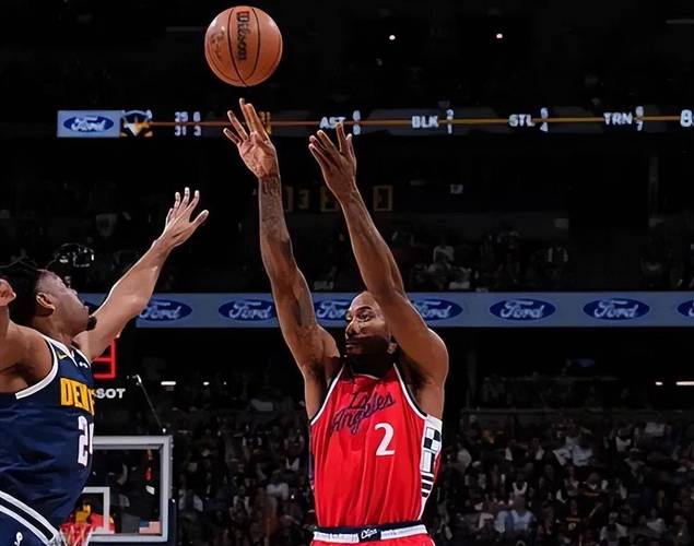 身高172厘米的日本后卫河村勇辉重返NBA，公牛队签订双向合同