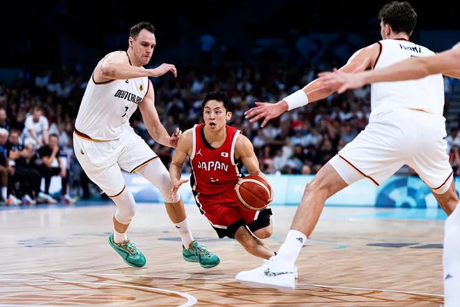 三看末轮策 三看末轮策