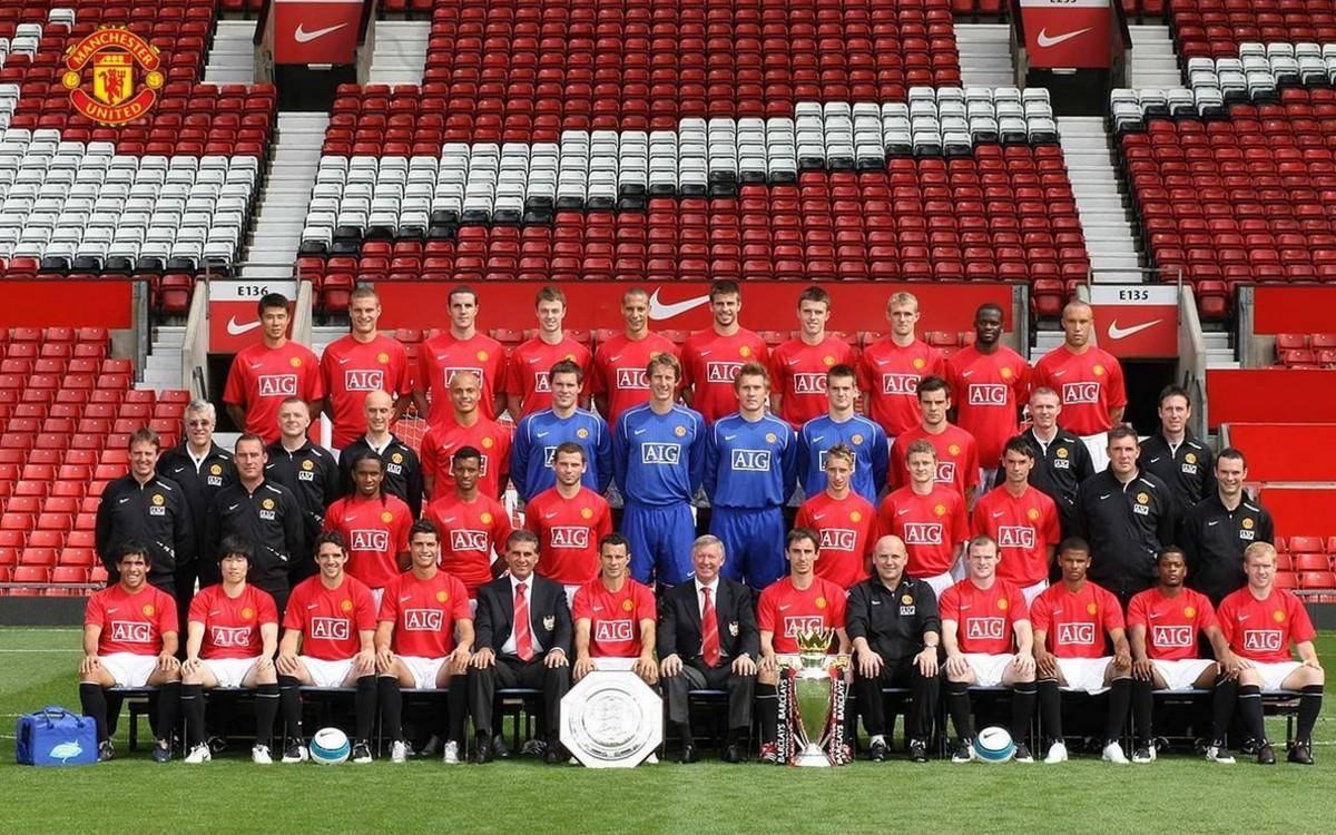 队长正式退 队长正式退