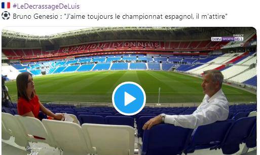 射门时致弗朗西斯重伤，田中碧被换下后立即找到加纳主帅道歉